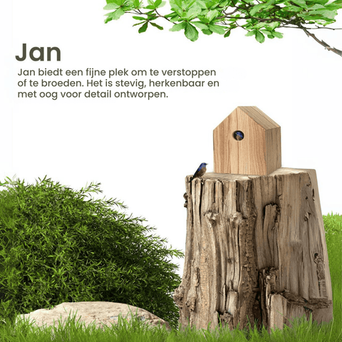 Singing Friend JAN - Wooden Nesting Box - House-shaped Design - Sustainable Bird Nesting Box